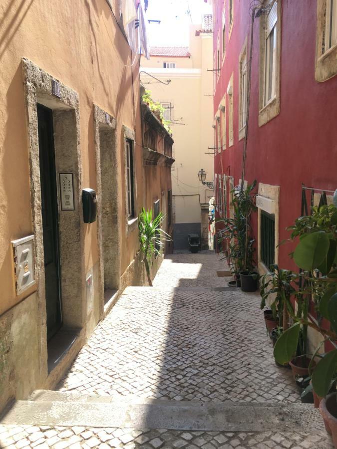 Casa Da Saudade, A Cozy Apartment In Alfama Лиссабон Экстерьер фото