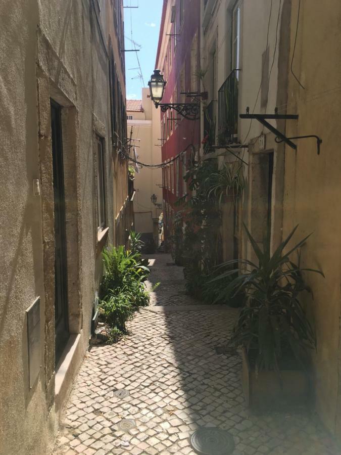 Casa Da Saudade, A Cozy Apartment In Alfama Лиссабон Экстерьер фото